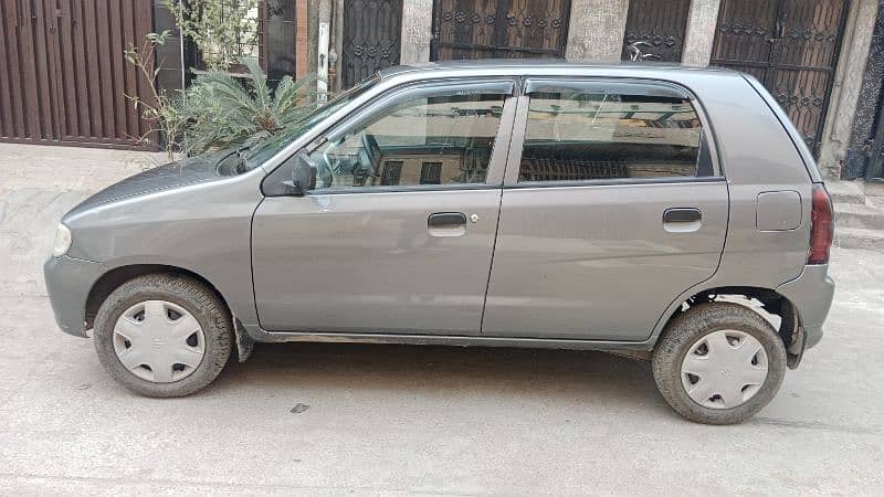 Suzuki Alto 2011 neat no touch no shower no paint 2