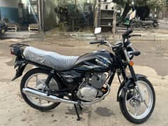 Suzuki GS 150 2023