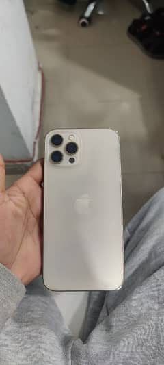 I am selling iphone 12 pro max