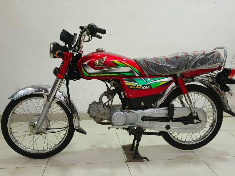 Honda CD 70 2022 Model 3