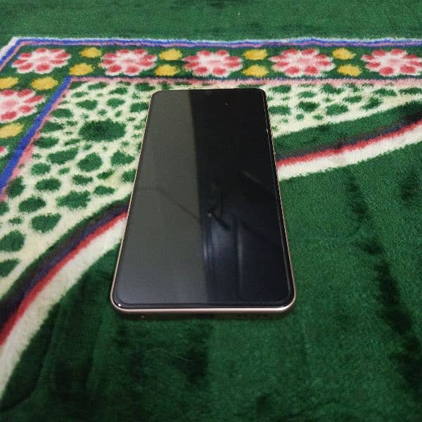 Slightly Used Vivo V29e. . . . Absolutely new in condition 1