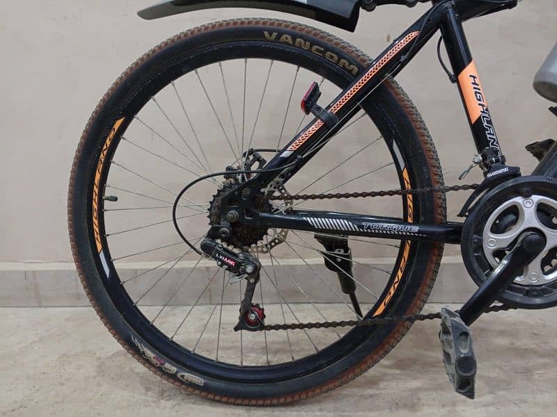 Highland Mountain Bike (Disc Brakes )or Bicycle 3