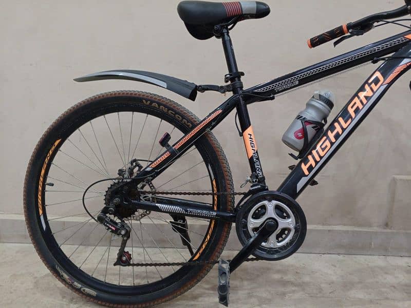 Highland Mountain Bike (Disc Brakes )or Bicycle 4