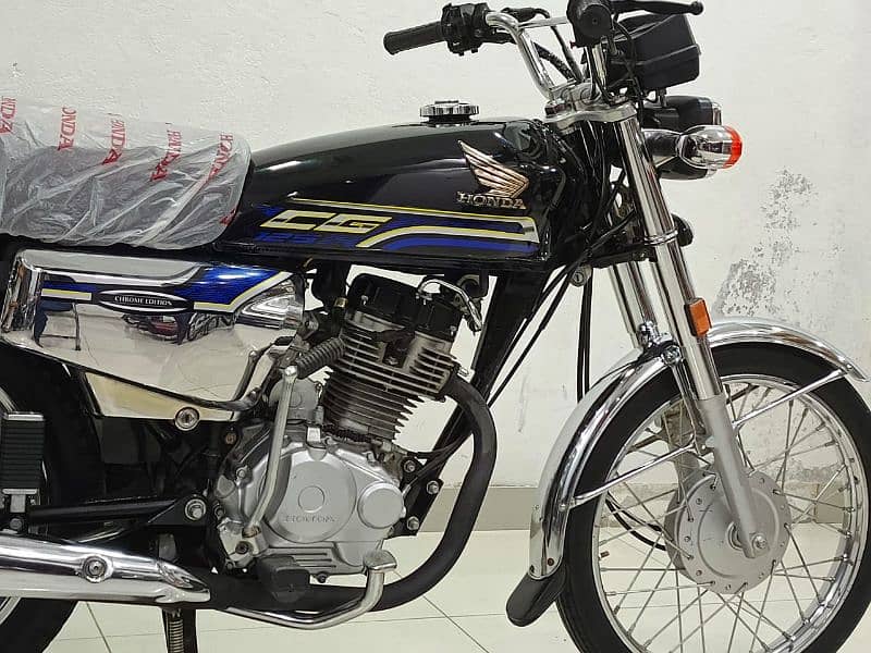 Honda 125 2023/24 Model Special Edition 3