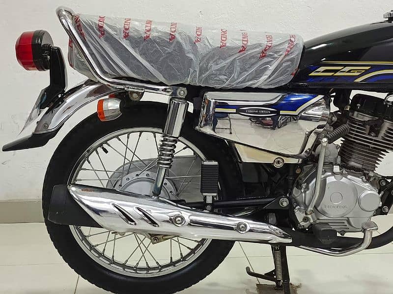 Honda 125 2023/24 Model Special Edition 4