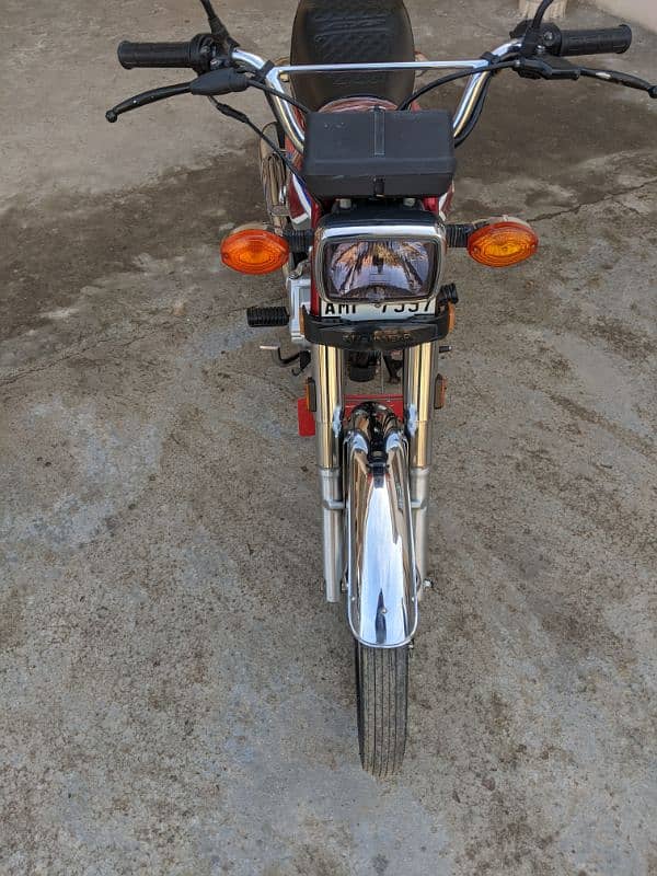 Honda cg125 for sale in New condition 9