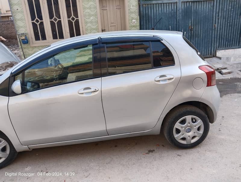 Toyota Vitz 2005 2