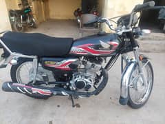 125 Model 2024 condition 98%