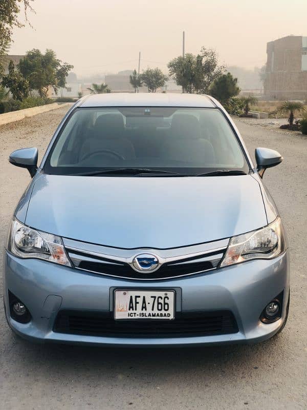 Toyota Corolla Axio 2014 1