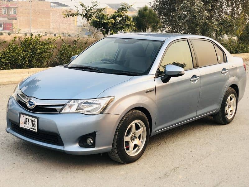 Toyota Corolla Axio 2014 4