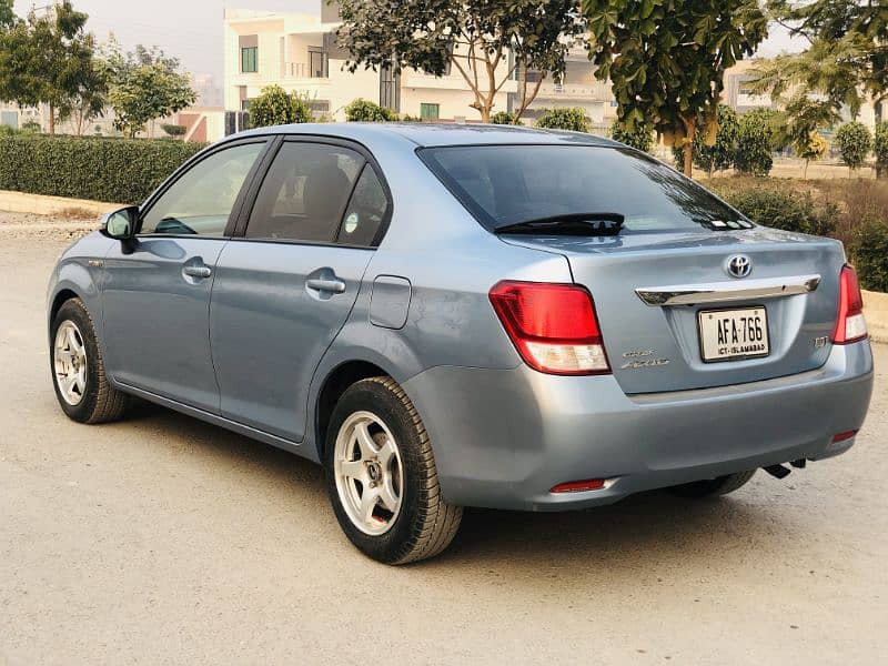 Toyota Corolla Axio 2014 6