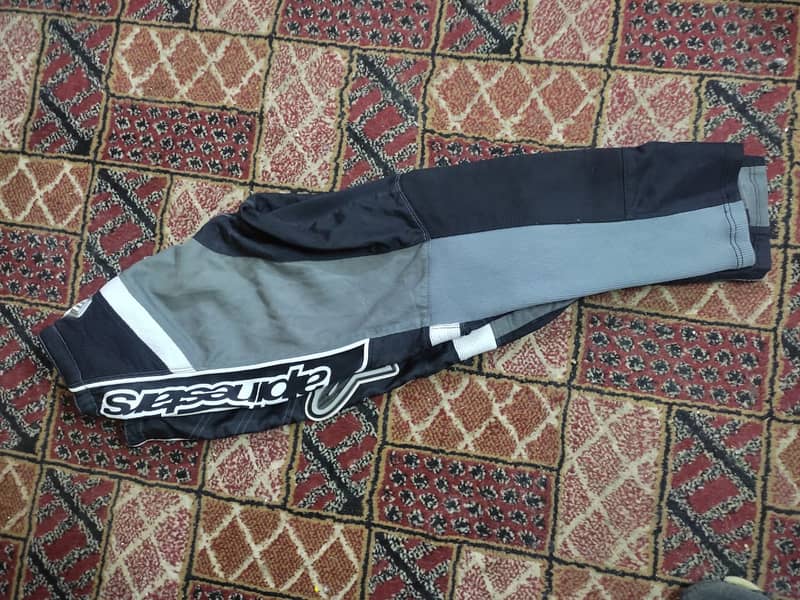 Bikes kit trouser and jacket. 2