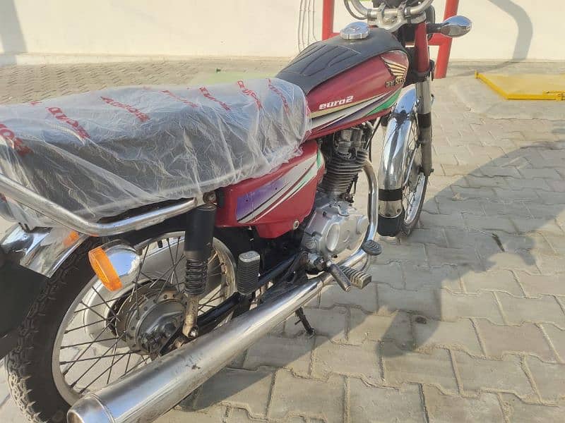 Honda 125 12model all ok no fault urgent for sale 0