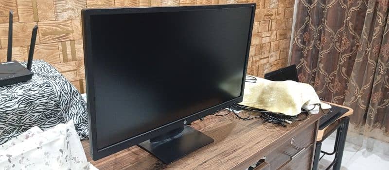 HP 24 inch Full HD 60Hz LED Monitor Model 2017 1