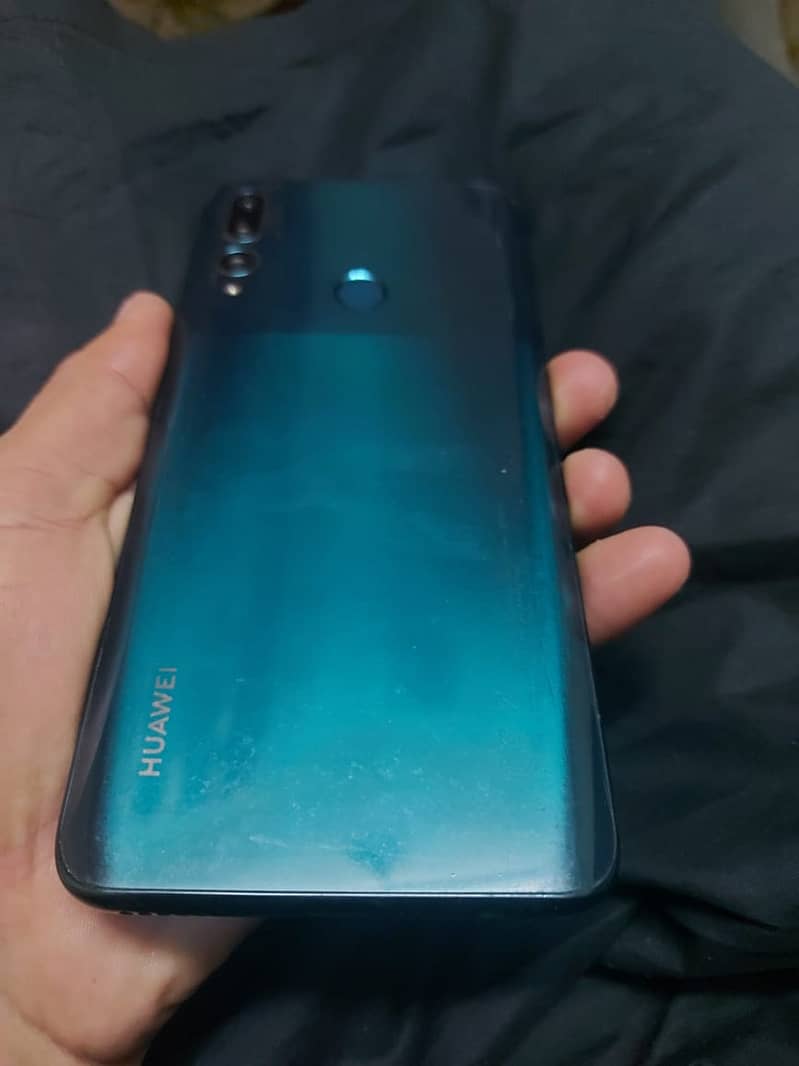 HUAWEI Y9 PRIME 6