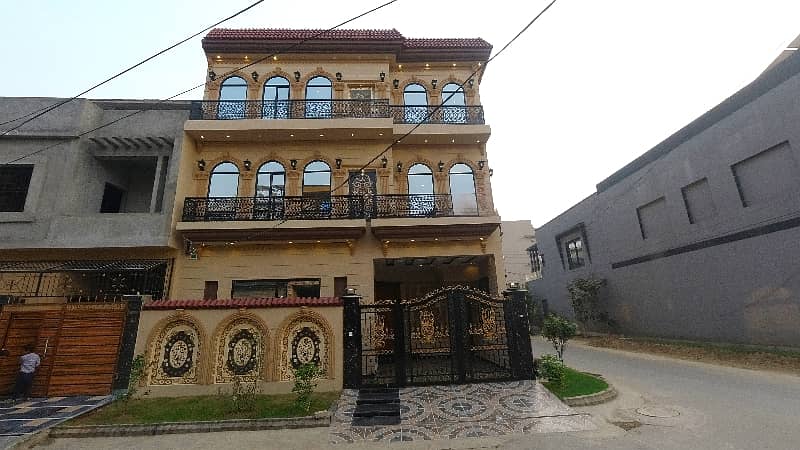 5.38 Marla Luxury House For Sale In Bismillah Housing Society GT Road Manawan Lahore. 1