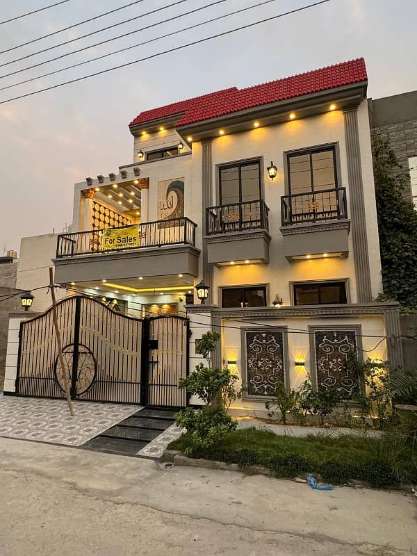 7.5 Luxury House For Sale 1