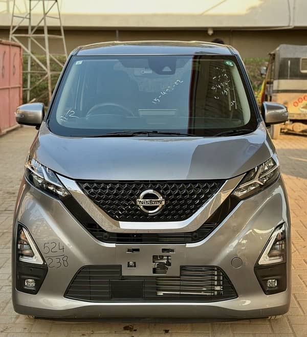 Nissan Dayz Highway Star 2021 1