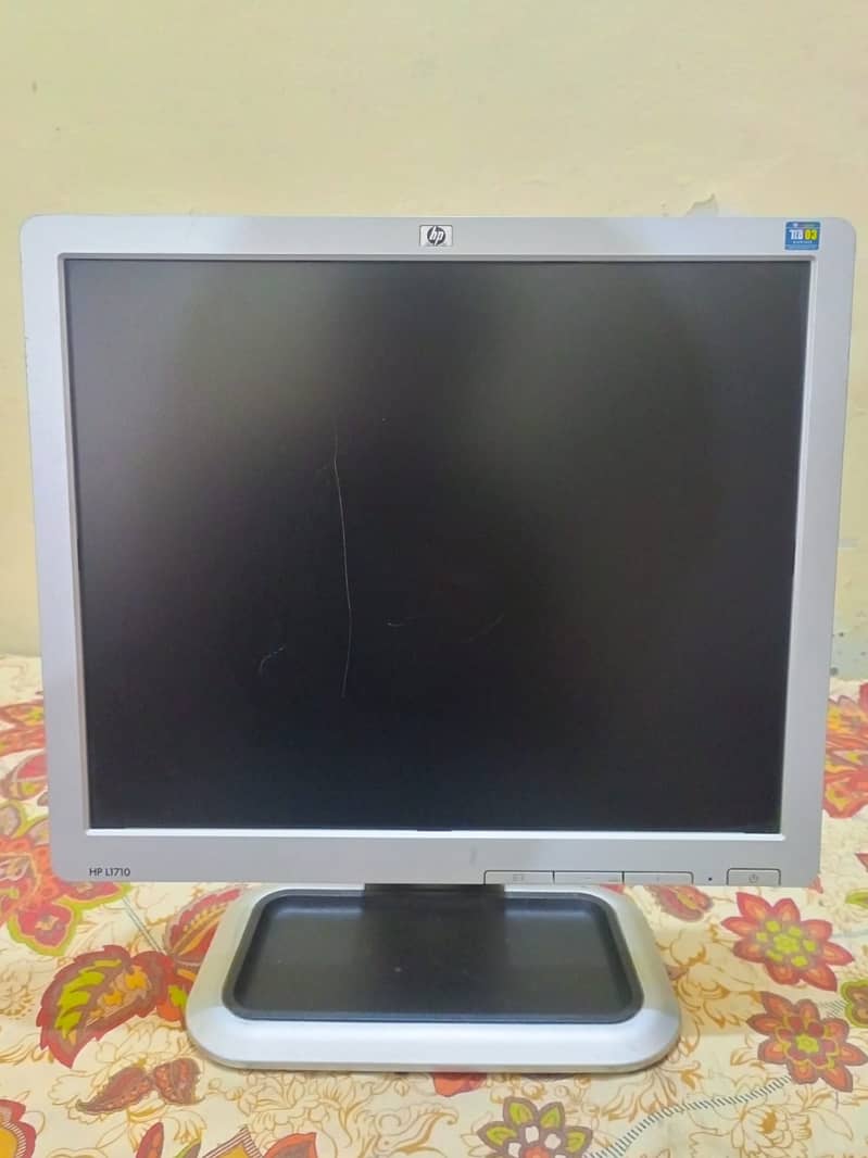 17 inch Hp Monitor For Sale. 0