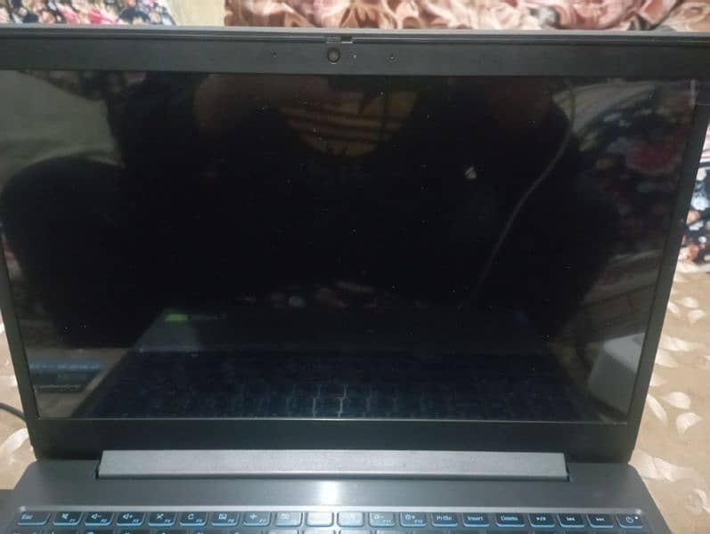 Lenovo ideapad L340 1