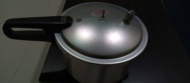 Bright pressure cooker 2