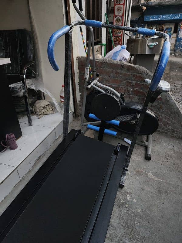 treadmils. (0309 5885468). ellapticals. spin bikes. gym cycles. home gym 12