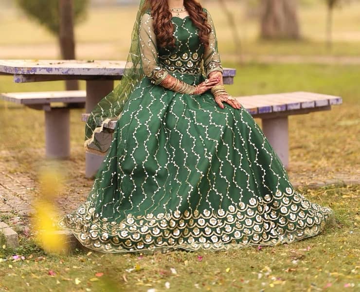 mehndi dress 1