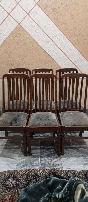 Dining table with chairs 4