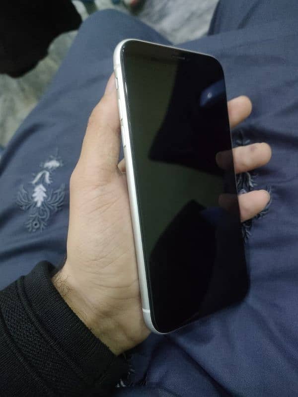 I Phone XR Non-pta 2