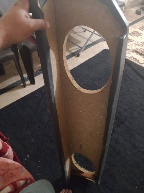 mehran gadi ka original speaker pata original condition mein all okay 2