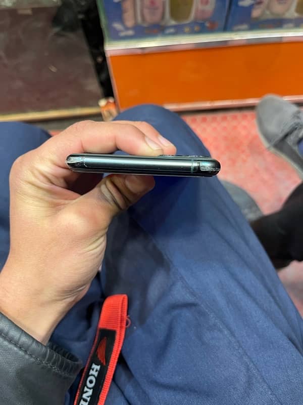 Iphone 11 Pro Max 3