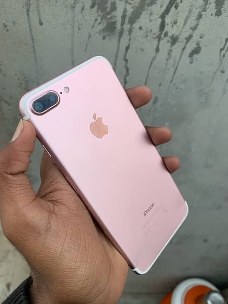 apple 7plus PTA 1