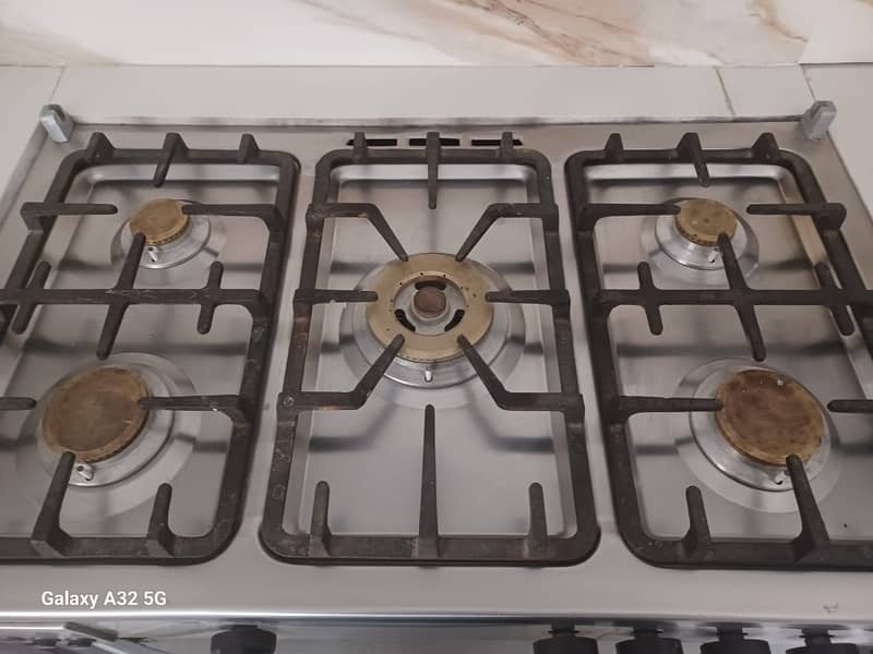 Tecnogas 5 burner stove with oven - very good condition 1