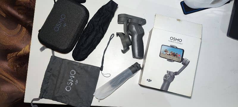 Dji Osmo Mobile 3 Full Box 1