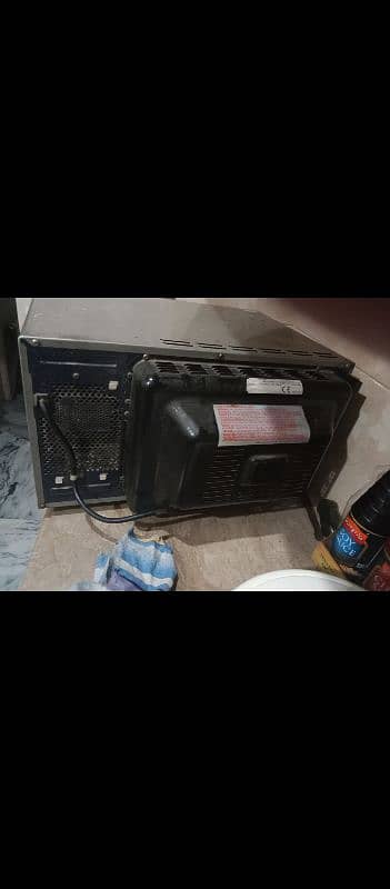 Microwave oven Samsung 42 Liter full size. . . Made in korea 3