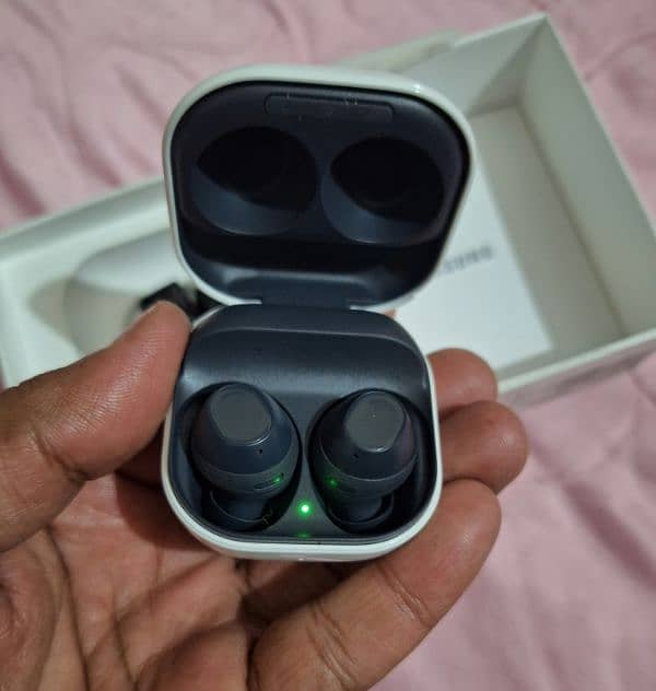 Galaxy Buds FE 0