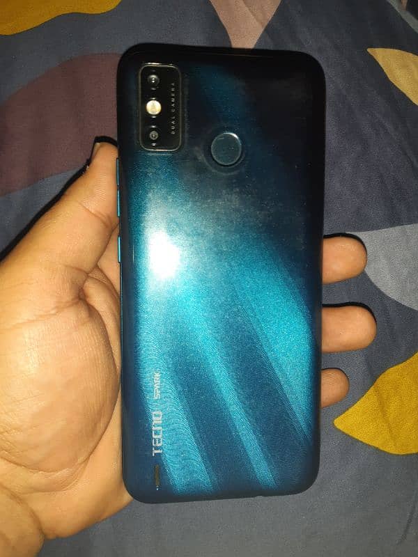 Tecno Spark 6 Go 2