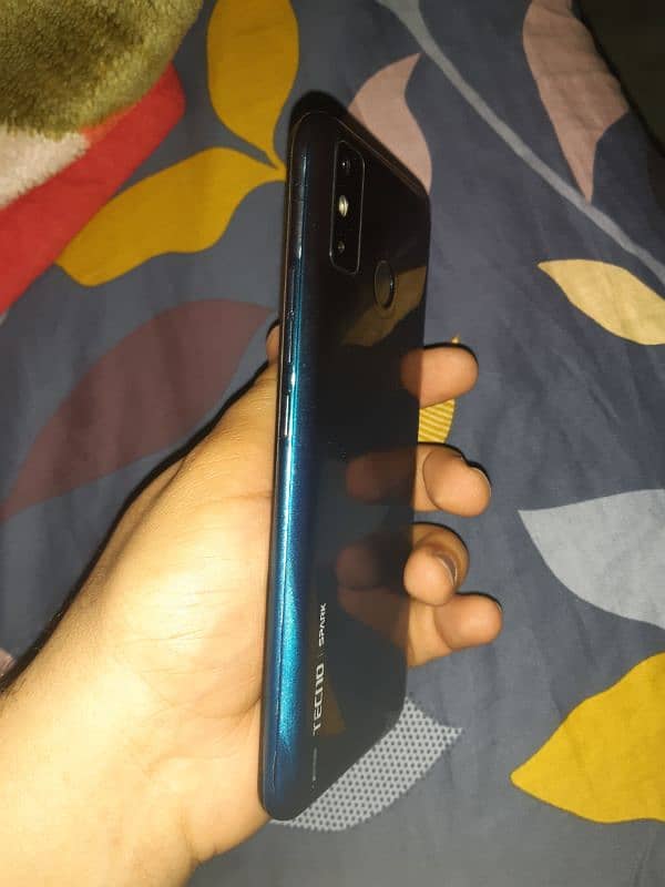 Tecno Spark 6 Go 4