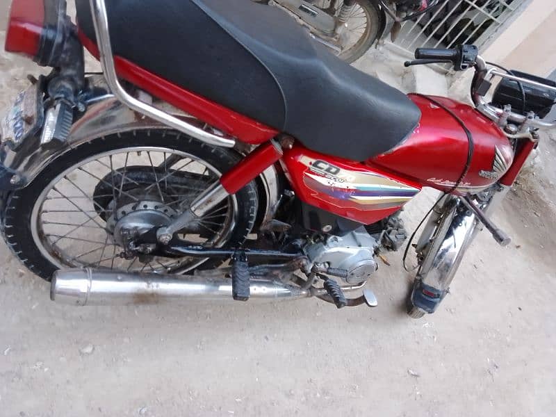 selling bike Honda CD 70 2