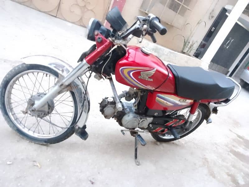 selling bike Honda CD 70 8