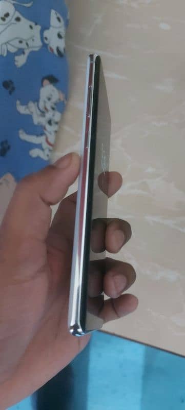 Samsung galaxy S10 plus dual sim official aprove with box 4