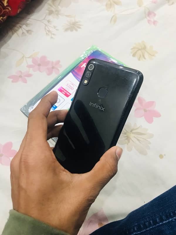 infinix hot 8 lite 3