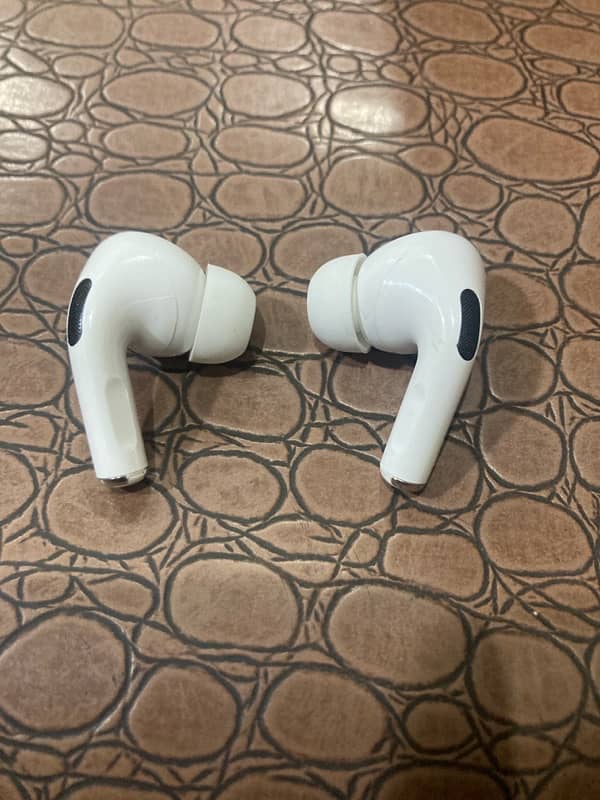 Ear Buds 6