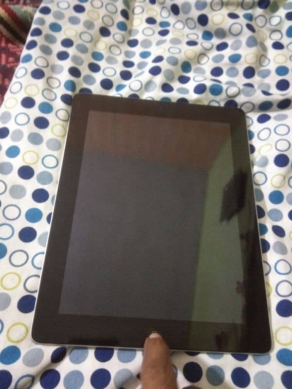 ipad4 for sale with cover 1