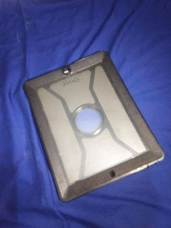 ipad4 for sale with cover 2