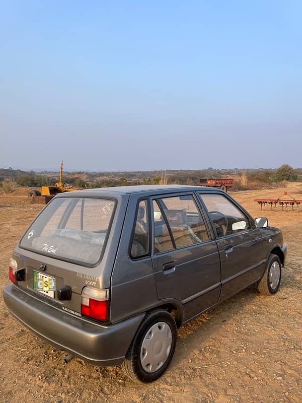 Suzuki Mehran VXR 2011 11