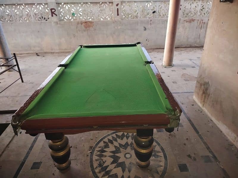 Snooker/Pool/Billiards table game 0