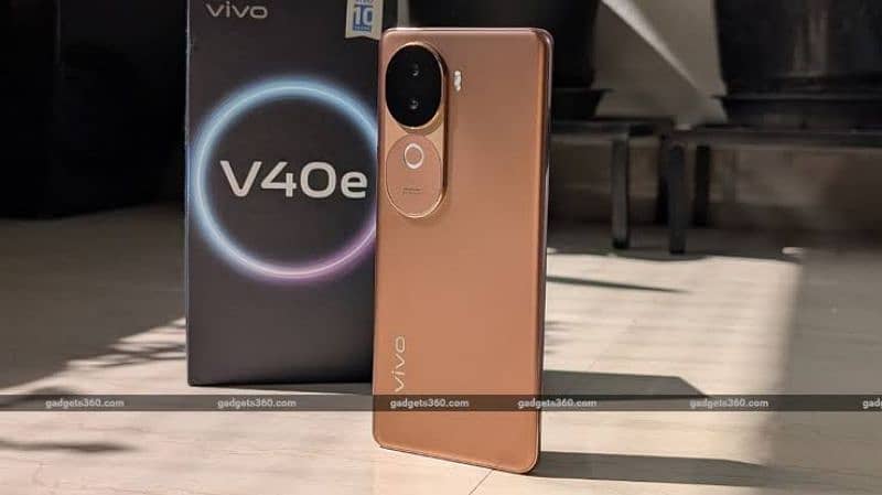 Vivo V40 E 0