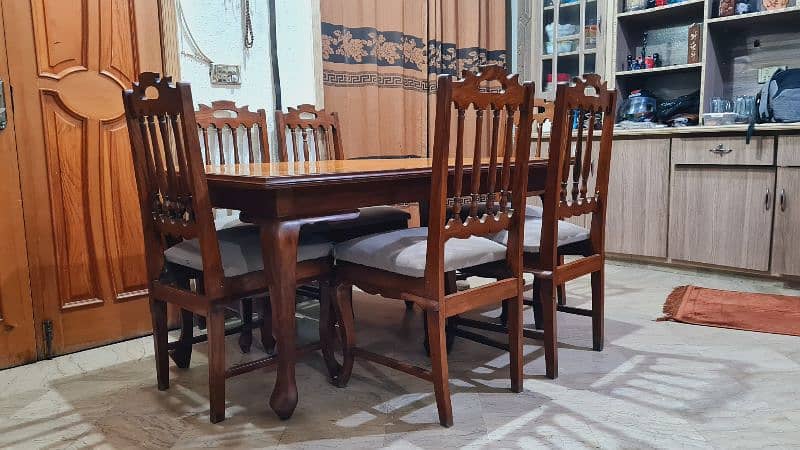 Dressing and Dining Table 15