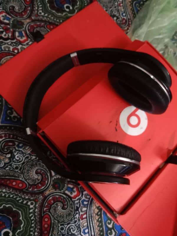 Beats by Dr Dre Monster 9